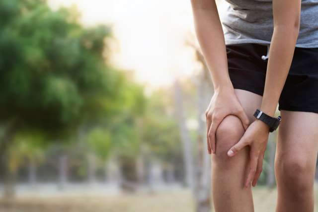 ACL repair options depend on lifestyle and severity | UCLA Health