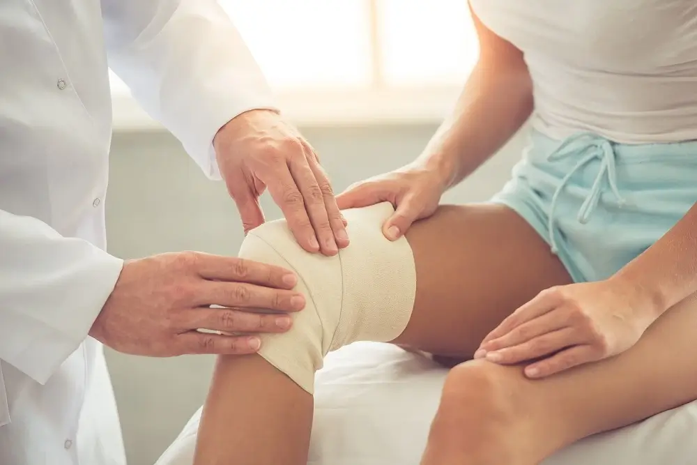 Sitting Posture After Knee Replacement Surgery: A Complete Guide | Hip &  Knee Orthopaedics